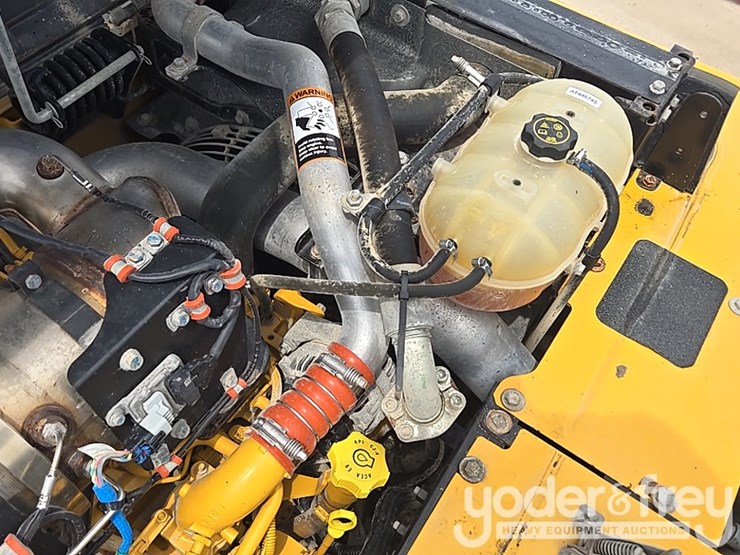2022-deere-130g-image-62