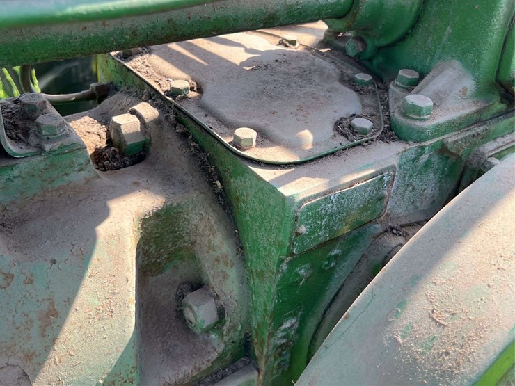john-deere-h-image-47
