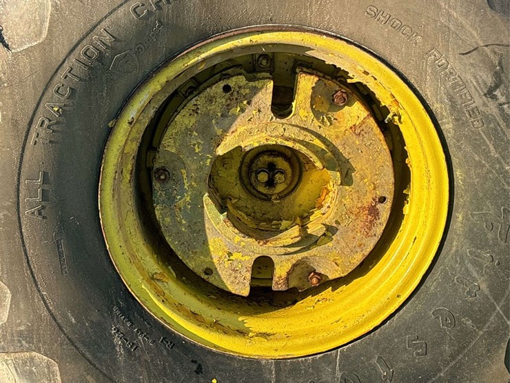john-deere-r-image-25