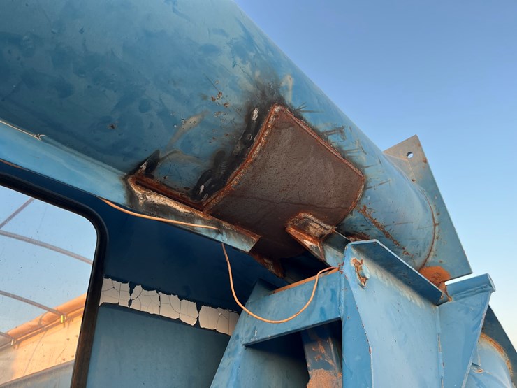 1997-kinze-840-image-4