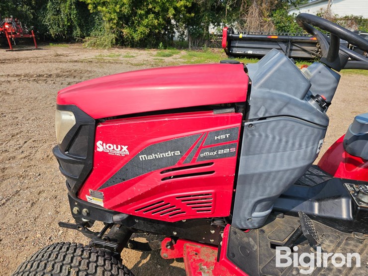 2016-mahindra-emax-22s-image-10