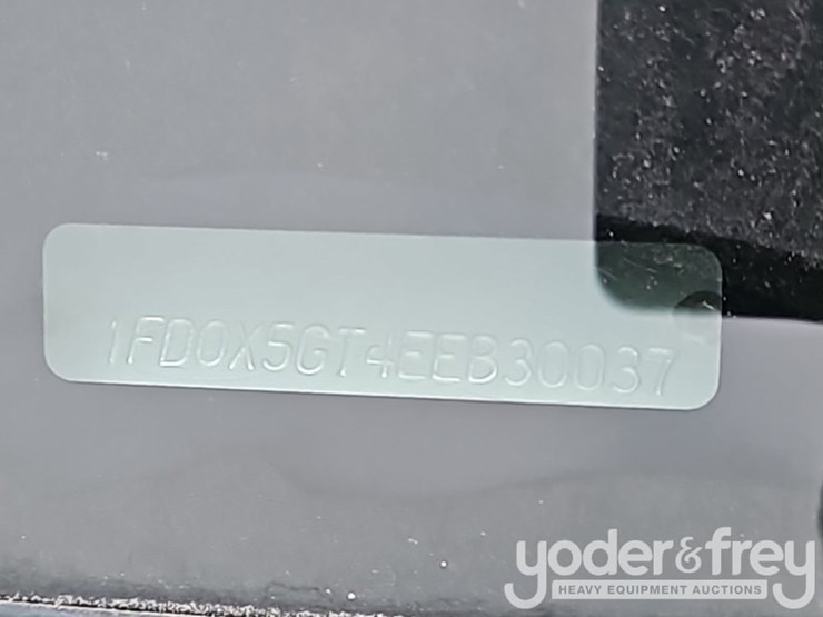 2014-ford-f550-xl-image-35