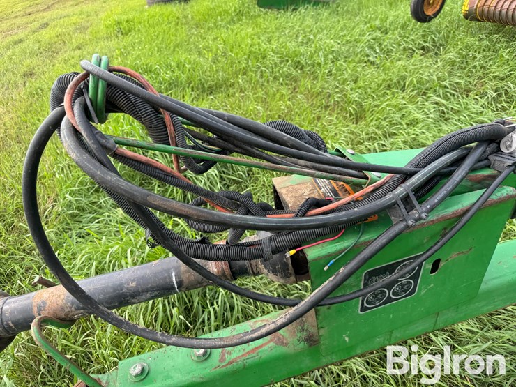 john-deere-3970-image-12