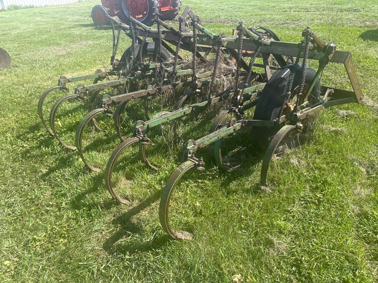 john-deere-14-image-5