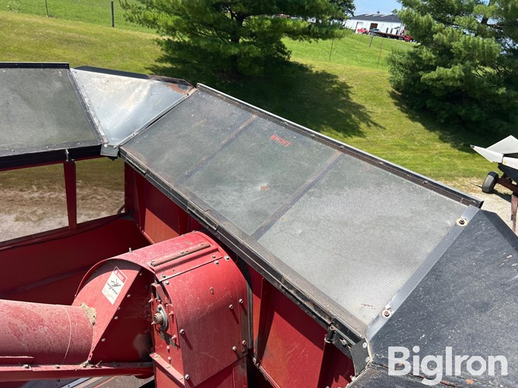 1991-case-ih-1680-image-19