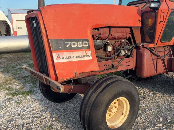 allis-chalmers-7060-image-2