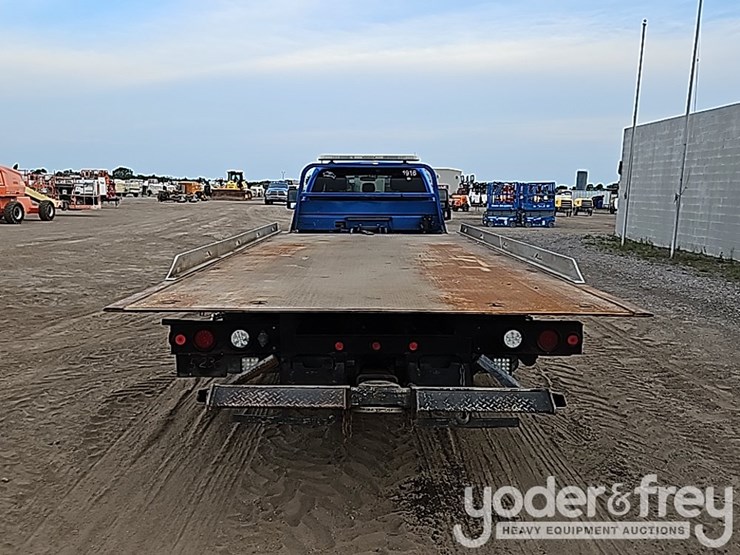2014-ford-f550-xl-image-4