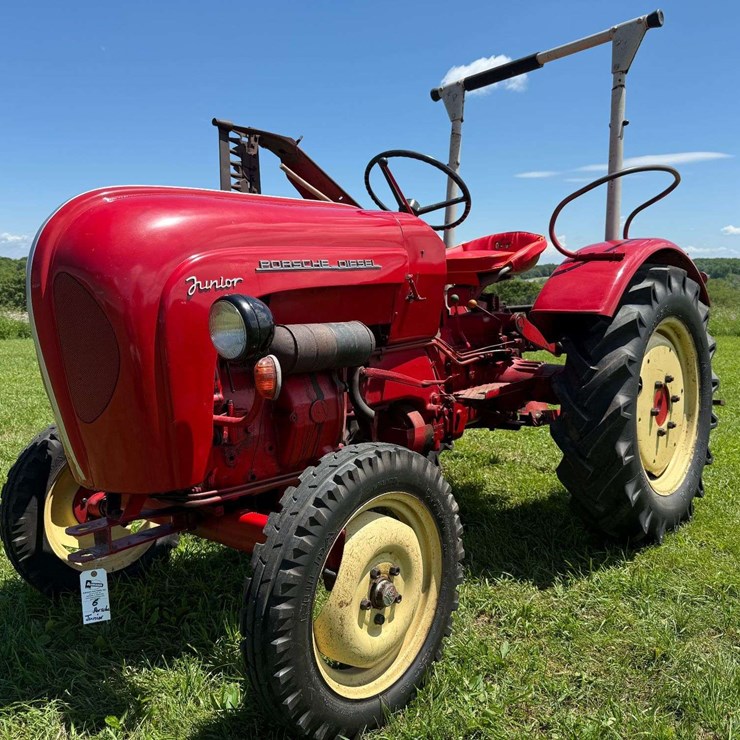 PORSCHE JUNIOR