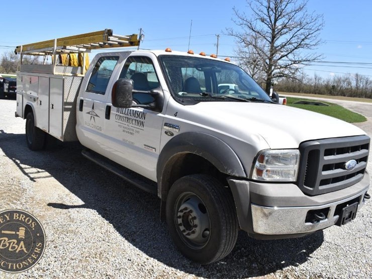 2005-ford-f550-xl-sd-image-18