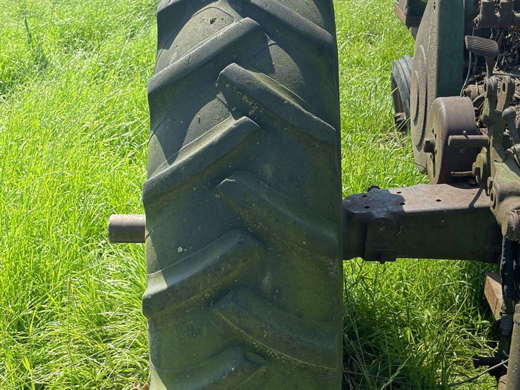 john-deere-730-image-26