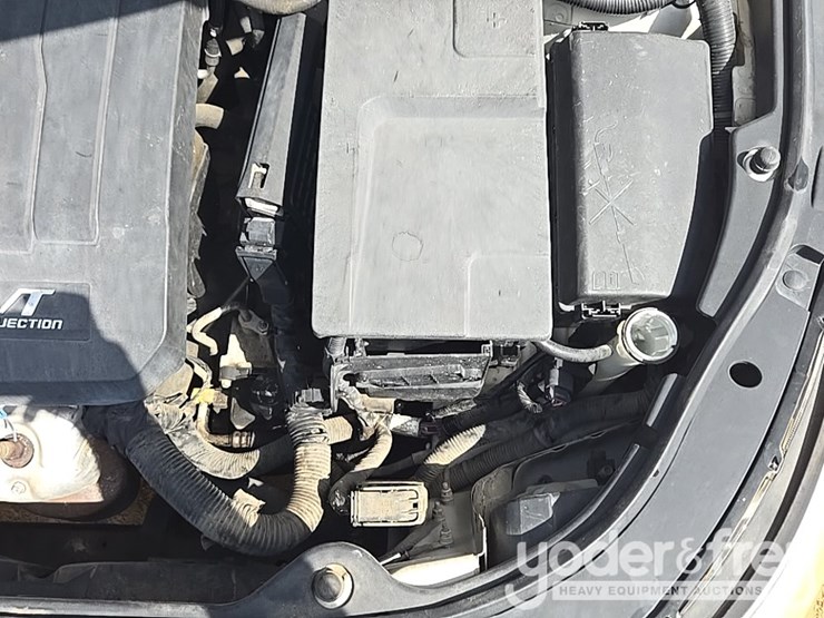 2010-buick-lacrosse-cxs-image-27
