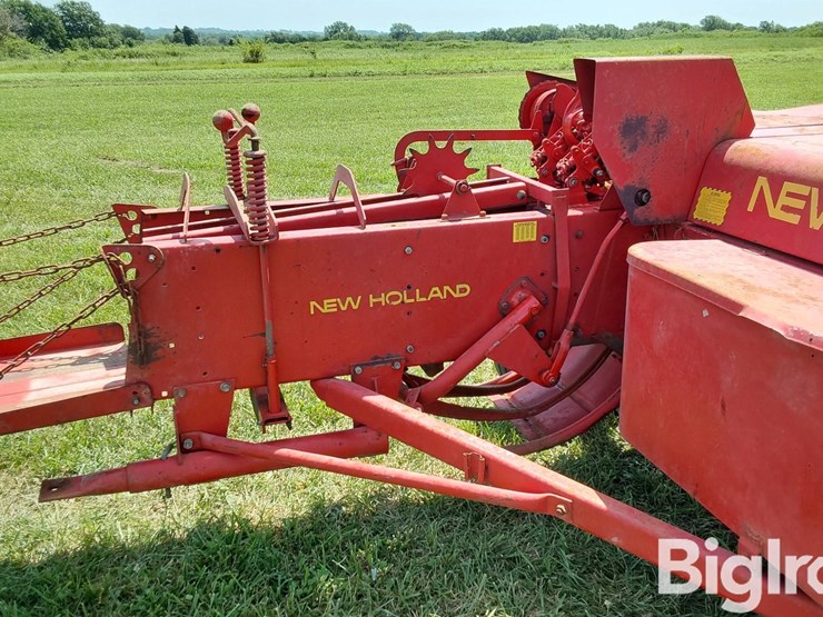new-holland-273-image-16