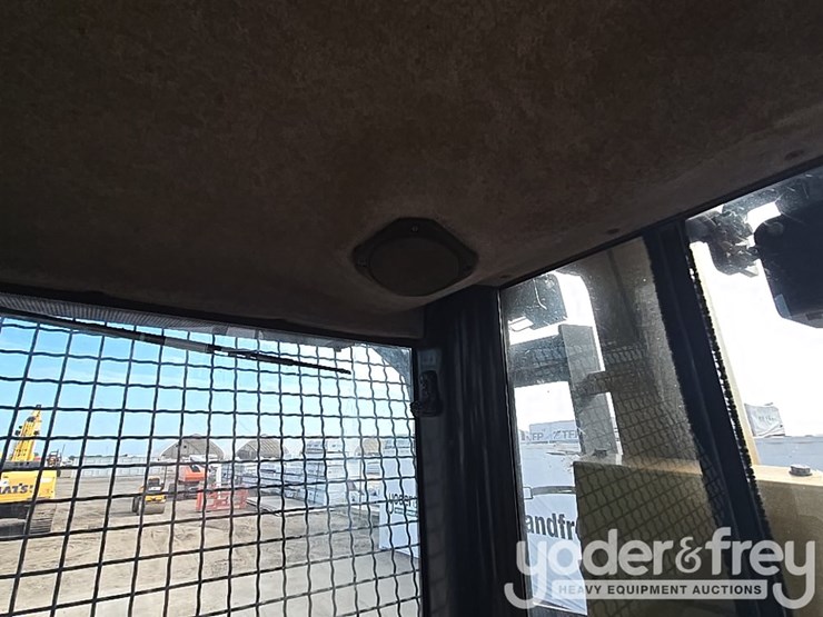 2008-caterpillar-d6n-lgp-image-65