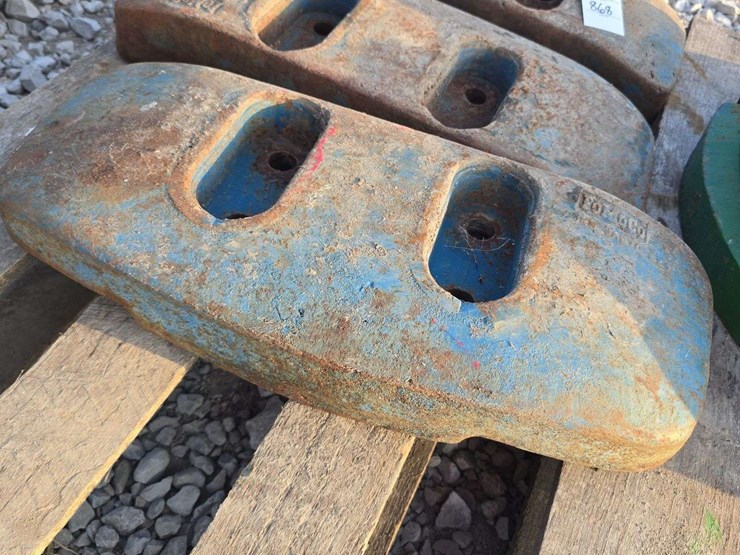 ford-tractor-image-2