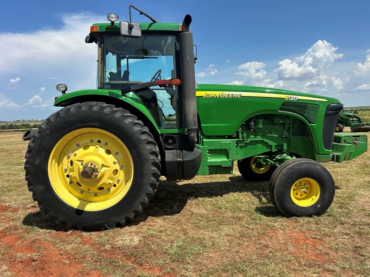 john-deere-8120-image-30