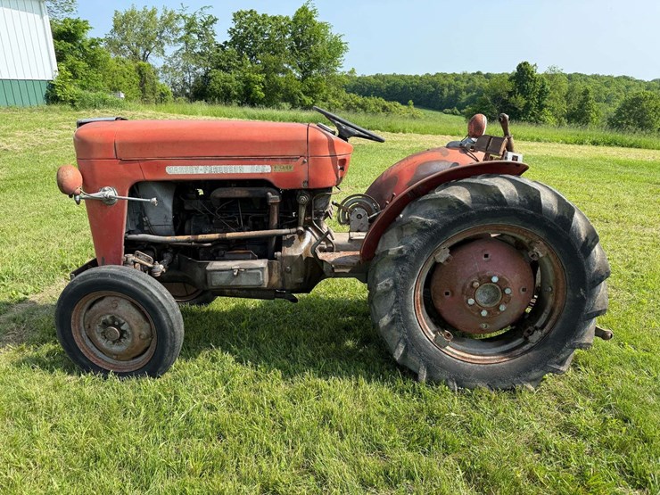 massey-ferguson-825-image-8