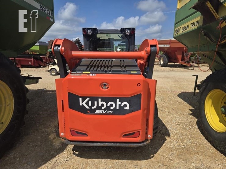 kubota-ssv75-image-7