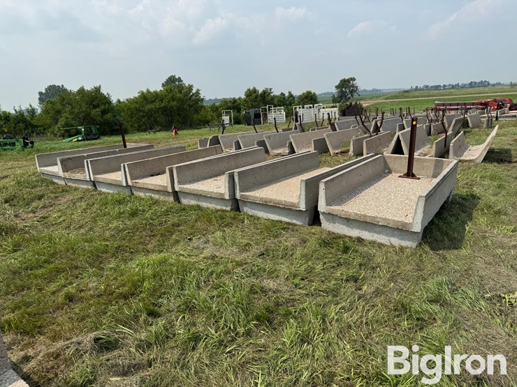 concrete-h-bunks-image-8