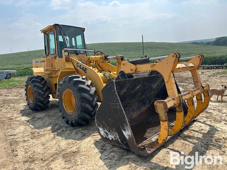 deere-544e-image-3