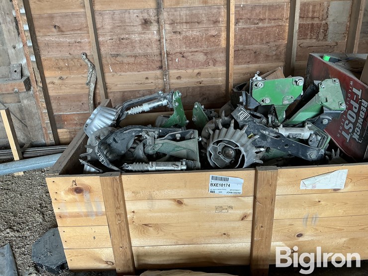 john-deere-12-image-2