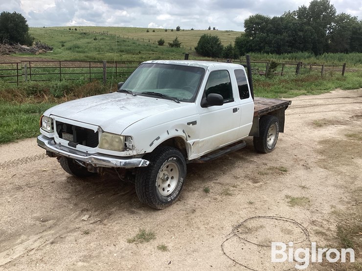 2004-ford-ranger-image-1