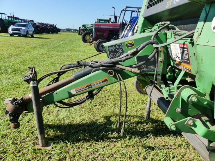 2009-john-deere-468-image-10