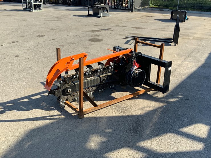 2025-giyi-gy-d39f-skid-steer-trencher-attachment-image-1