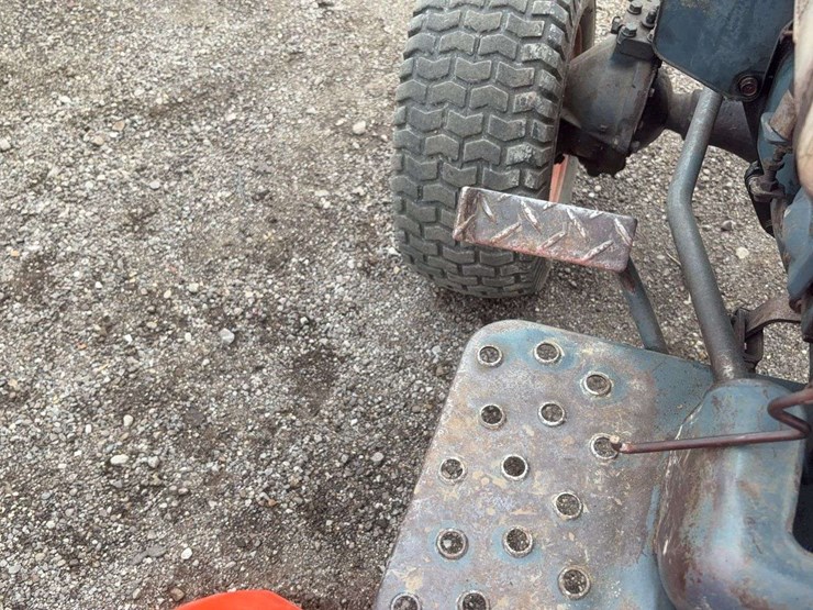 kubota-b7100-image-16