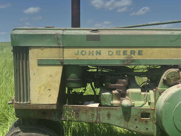 john-deere-720-image-30