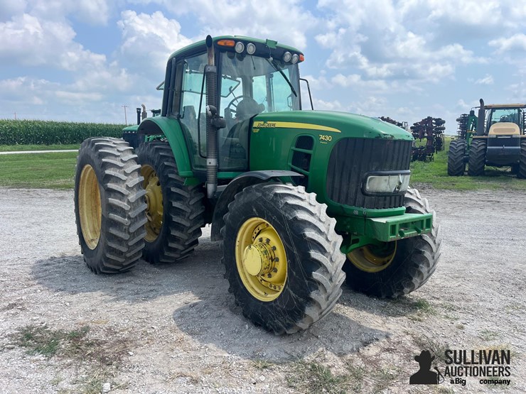 2009-john-deere-7430-premium-image-3