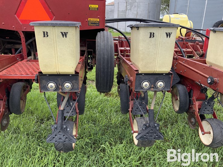 1984-case-ih-800-image-18