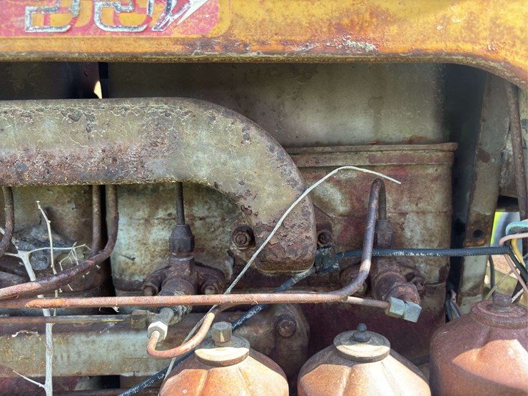massey-ferguson-95-image-61