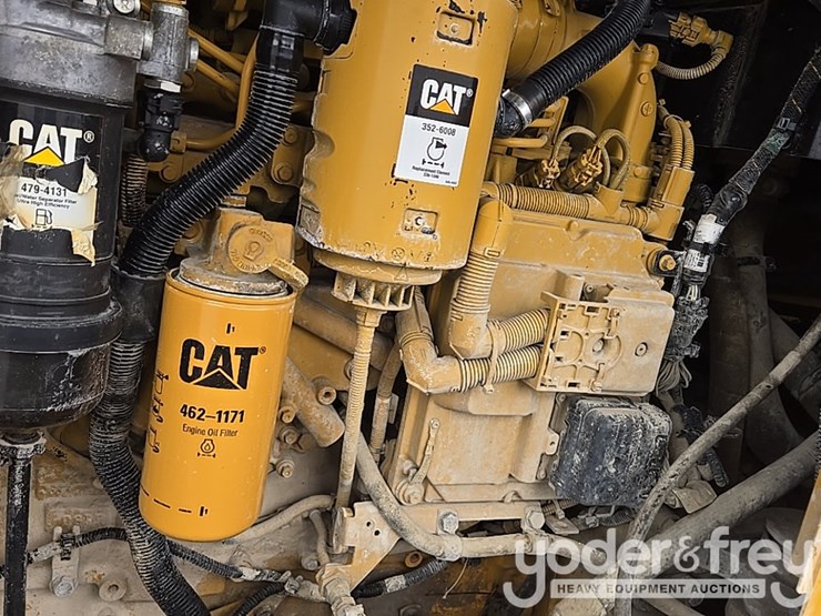 2018-caterpillar-926m-image-32