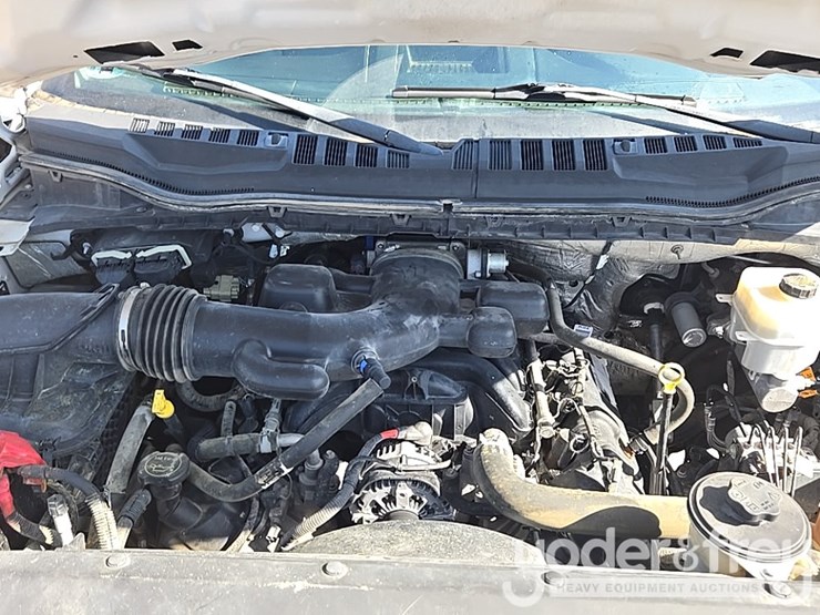 2019-ford-f550-xl-image-21