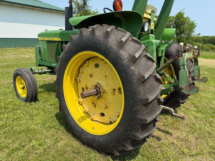 1972-john-deere-3020-image-16