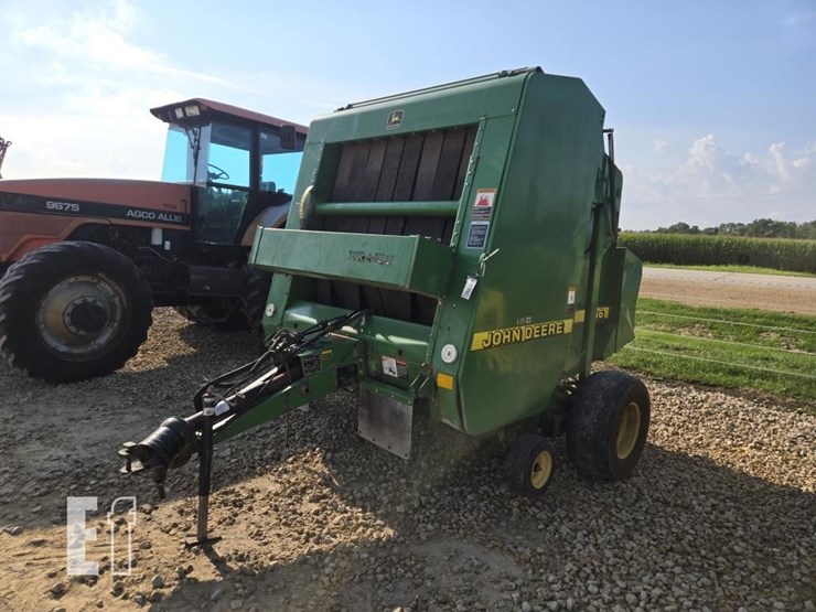 1989-john-deere-566-image-4