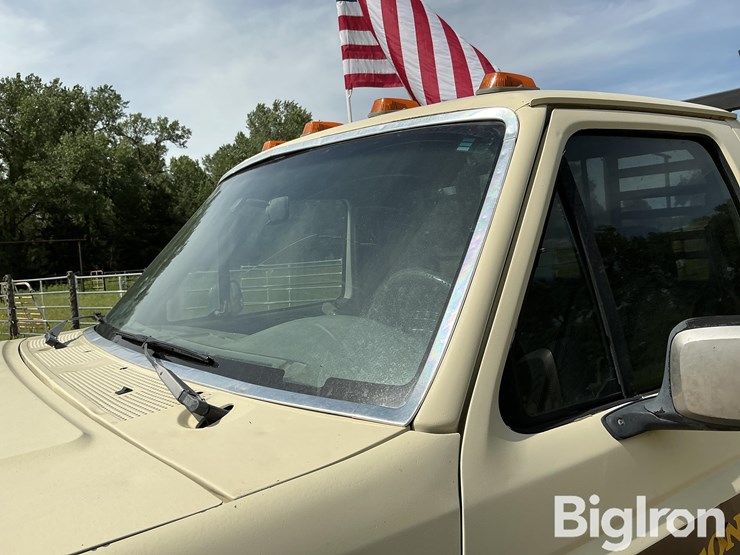 1992-ford-f350-image-16