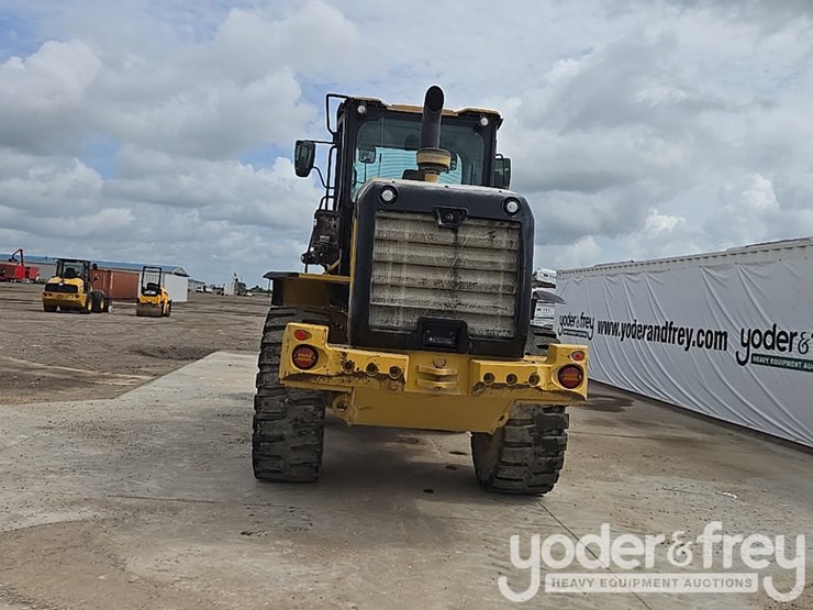 2018-caterpillar-926m-image-4