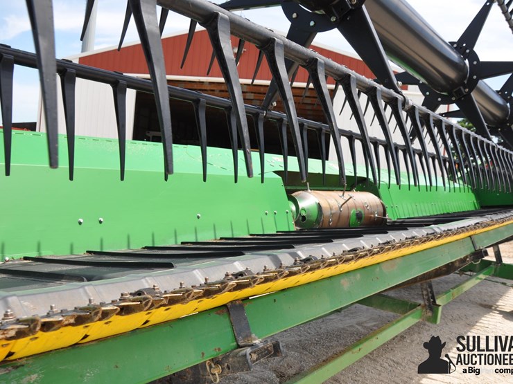 2018-john-deere-635fd-image-15