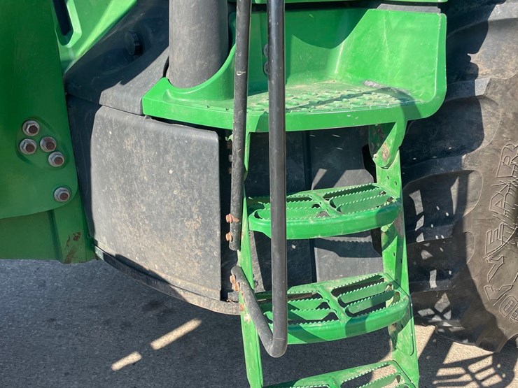 john-deere-7720-image-33