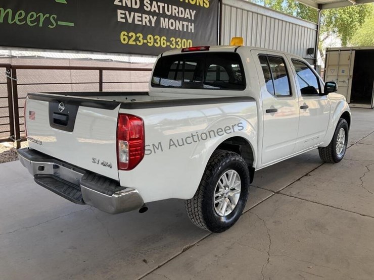 2015-nissan-frontier-image-7
