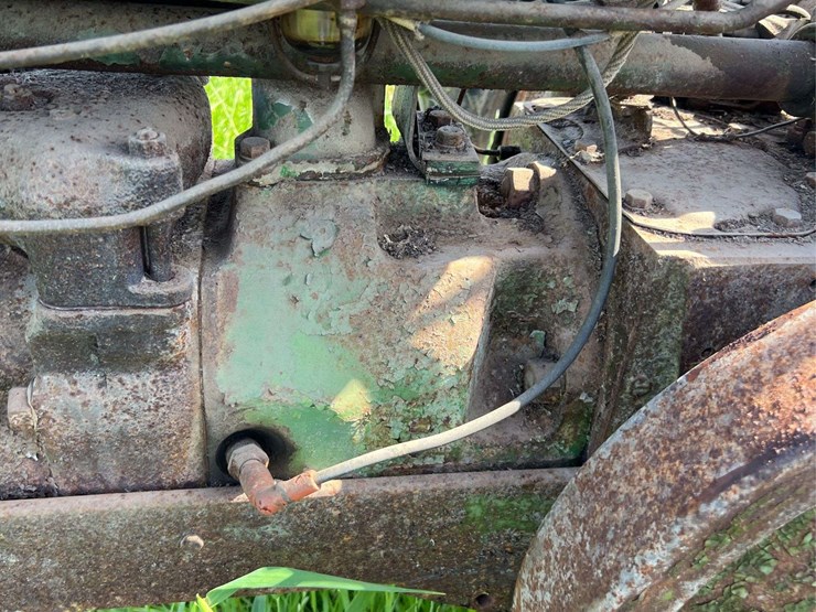 john-deere-h-image-53