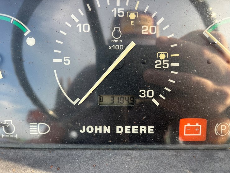 2001-john-deere-5210-image-18