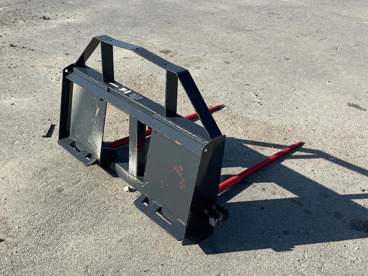 2025-land-honor-bs-12-2500g-skid-steer-bale-fork-attachment-image-10