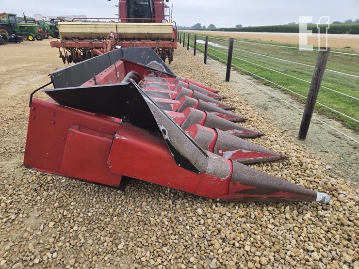 case-ih-1063-image-9