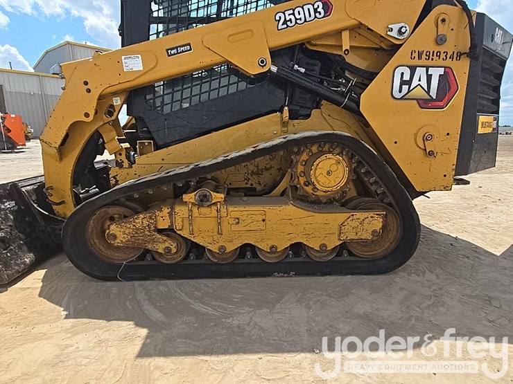 2022-caterpillar-259d3-image-14