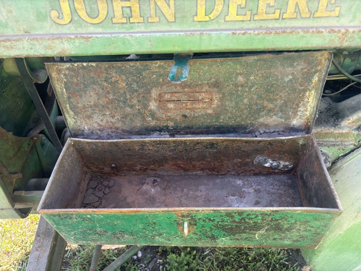 john-deere-r-image-38