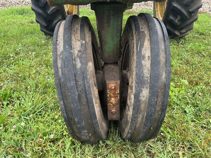 john-deere-2510-image-13