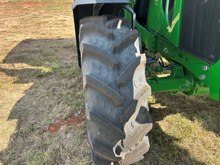 2023-john-deere-6120m-image-23