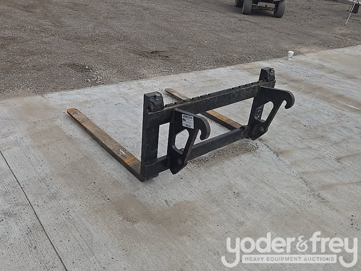 caterpillar-908-image-3